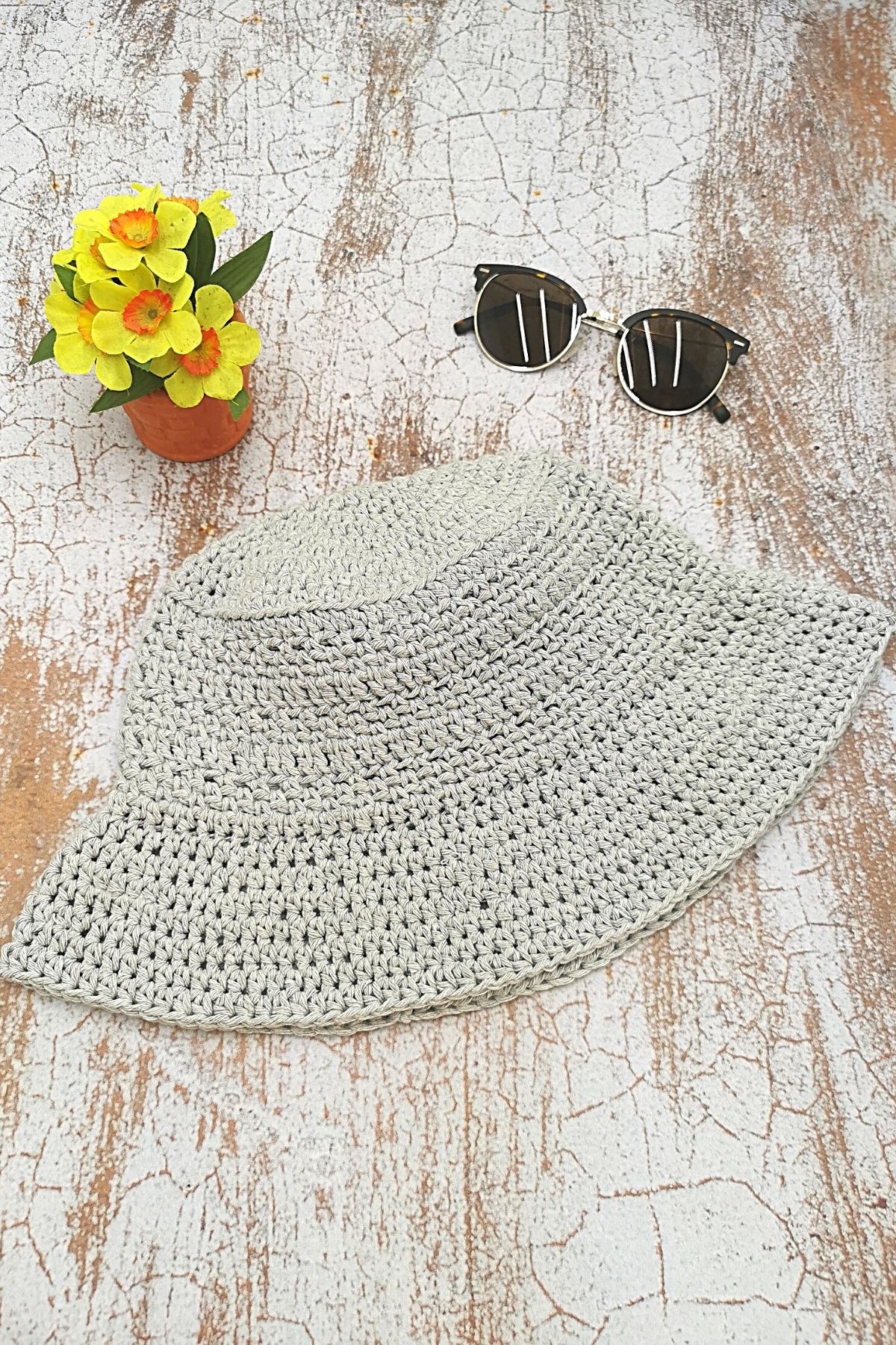 Bucket Hat Crochet Pattern · Hopelessly Devoted Crochet 1 13