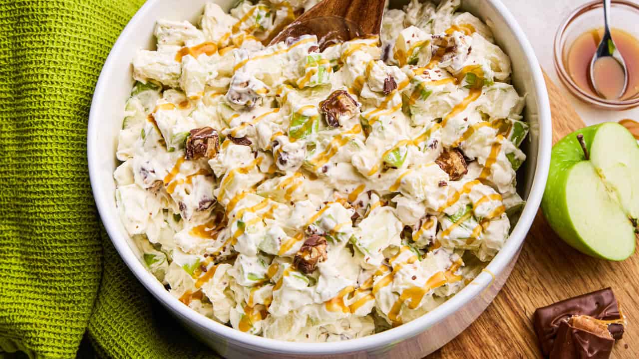 Apple Snicker Salad 1 Apple Snickers Salad H1