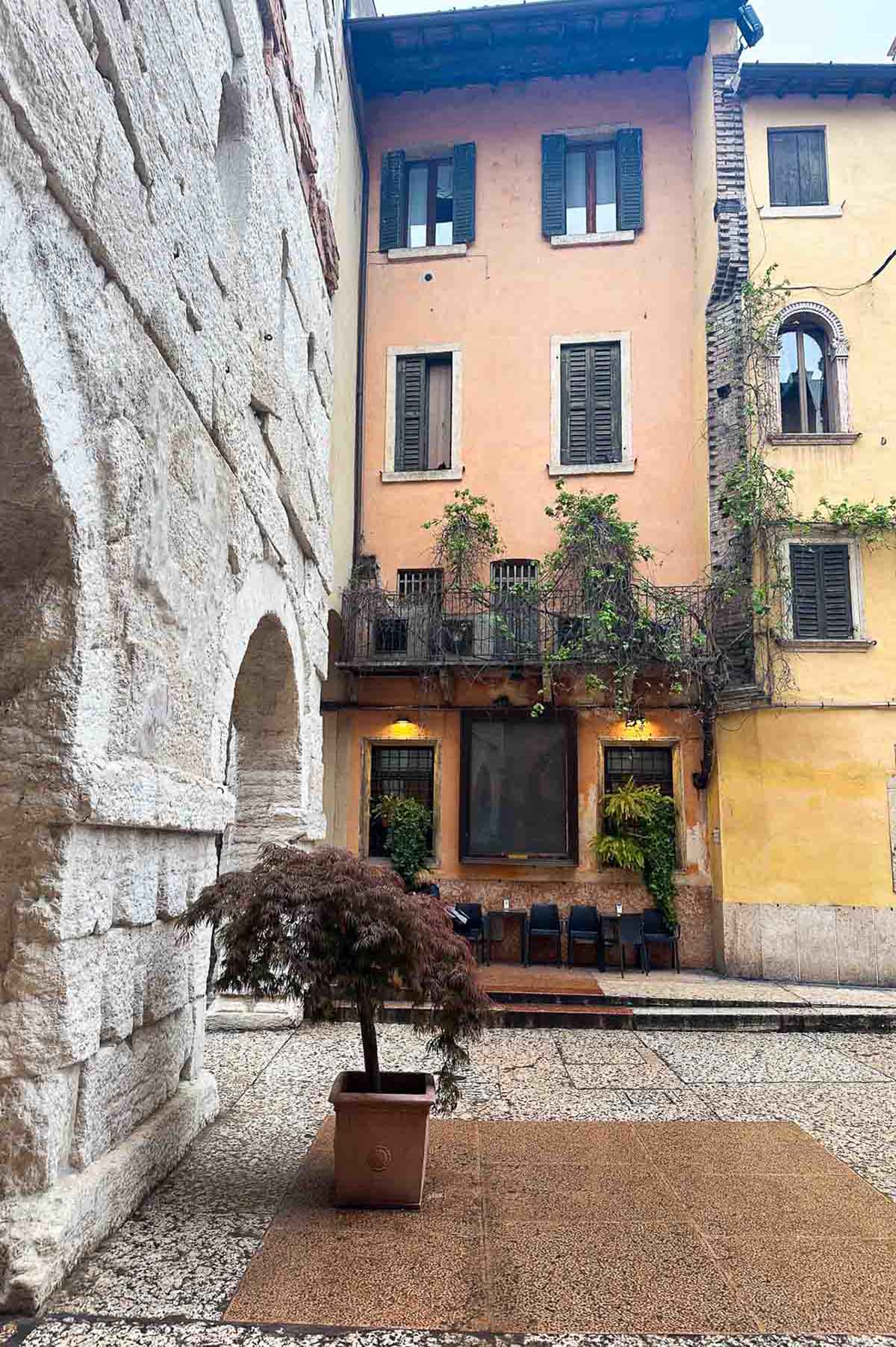 Things to do in Verona, Italy & The Best Restaurants 1 FT Things to do in Verona