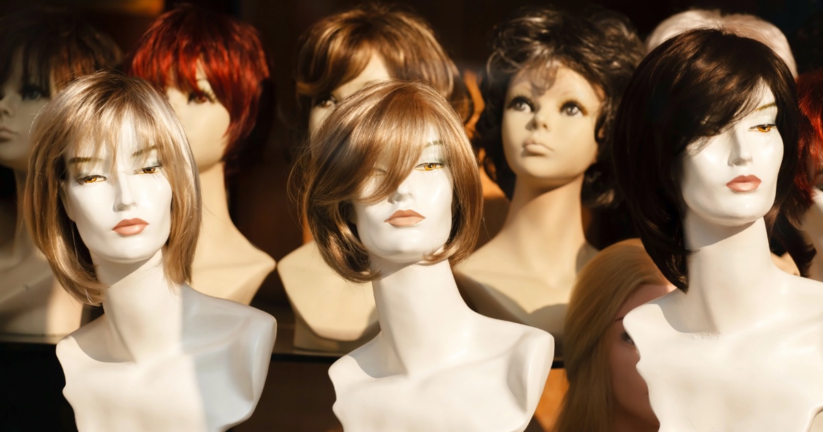 A Complete Guide to the Top Styles 1 Types of Wigs Featured