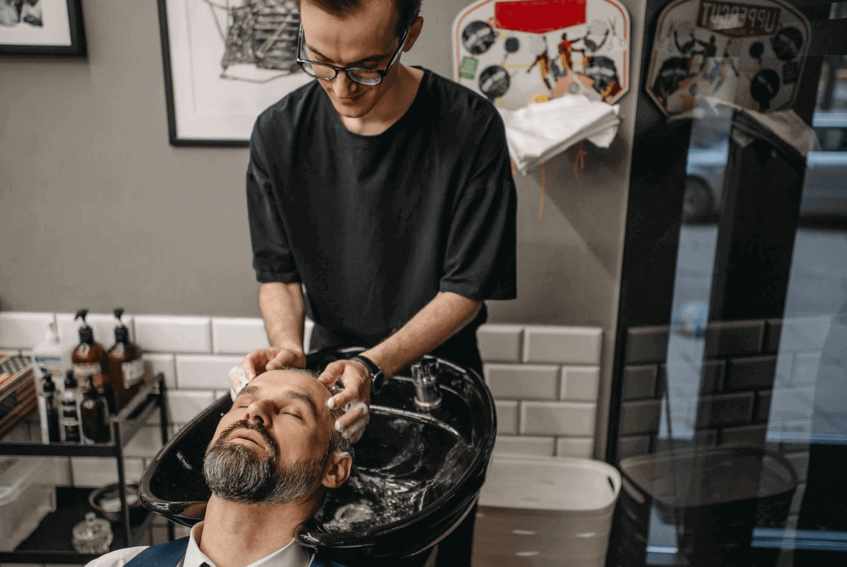 What Are the Latest Trends in Hair Coloring Shampoo for Men? Innovations, Popular Shades, and Ingredient Advances 1 c2dfe812 321e 4793 99e2 6e239489154d