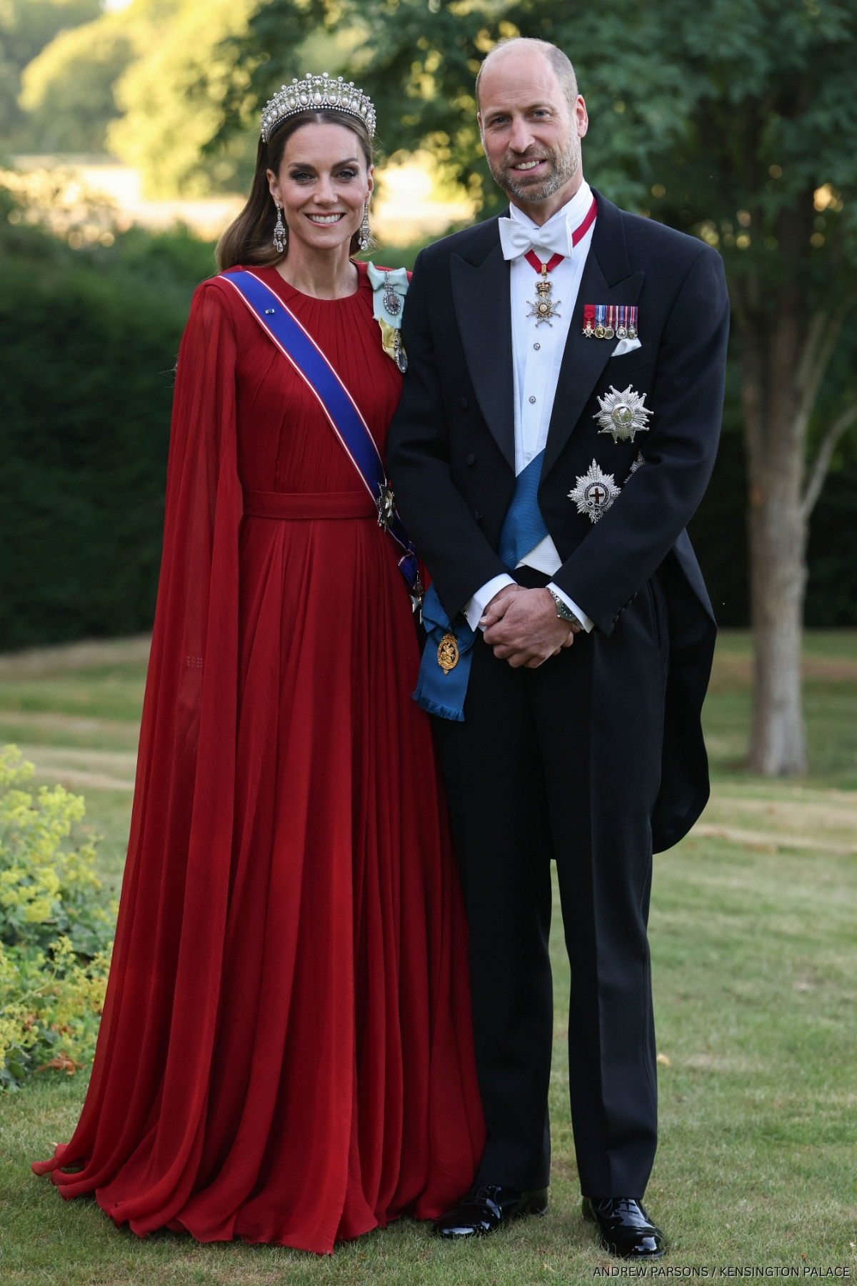 Kate Middleton’s State Banquet Look Was a Masterclass in Sartorial Diplomacy 1 kate middleton french state banquet red gown